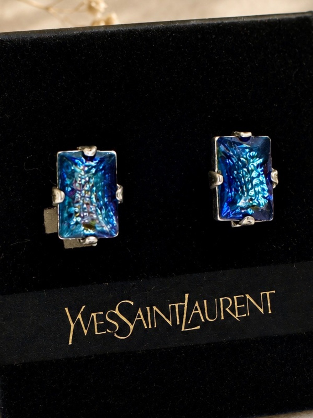 VTG NWT YSL Yves Saint Laurent Blue Iridescent Crystal Screw Back Earrings